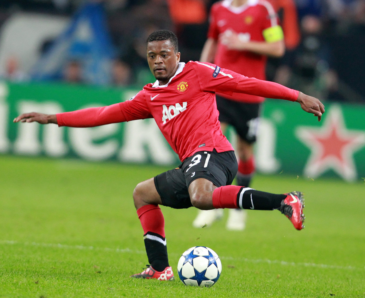 遭受低谷却 遭受低谷却